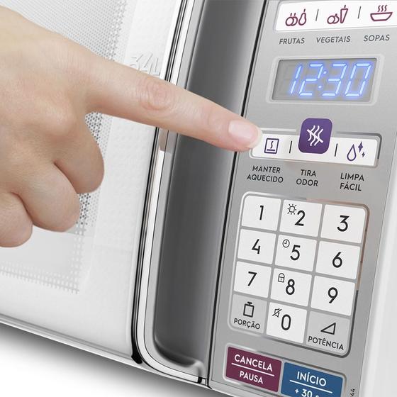 Micro-ondas Electrolux MEO44 com Função Tira Odor Branco - 34L